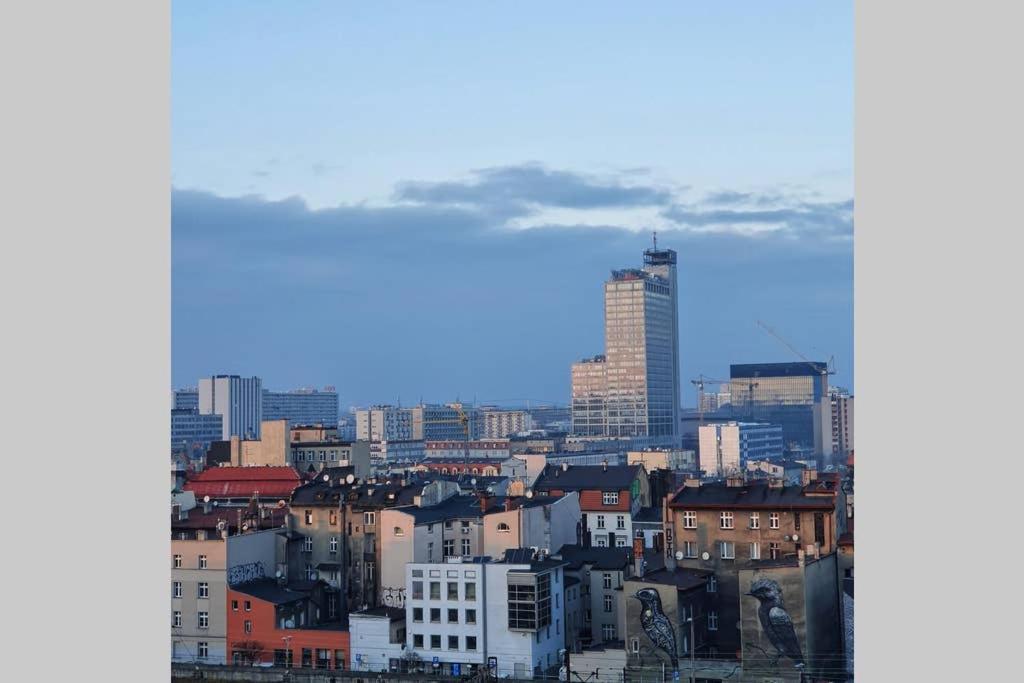 R O M A N T I C City View By Kato Katowice Exteriör bild